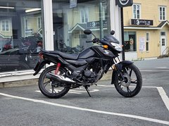 Honda CB 125F